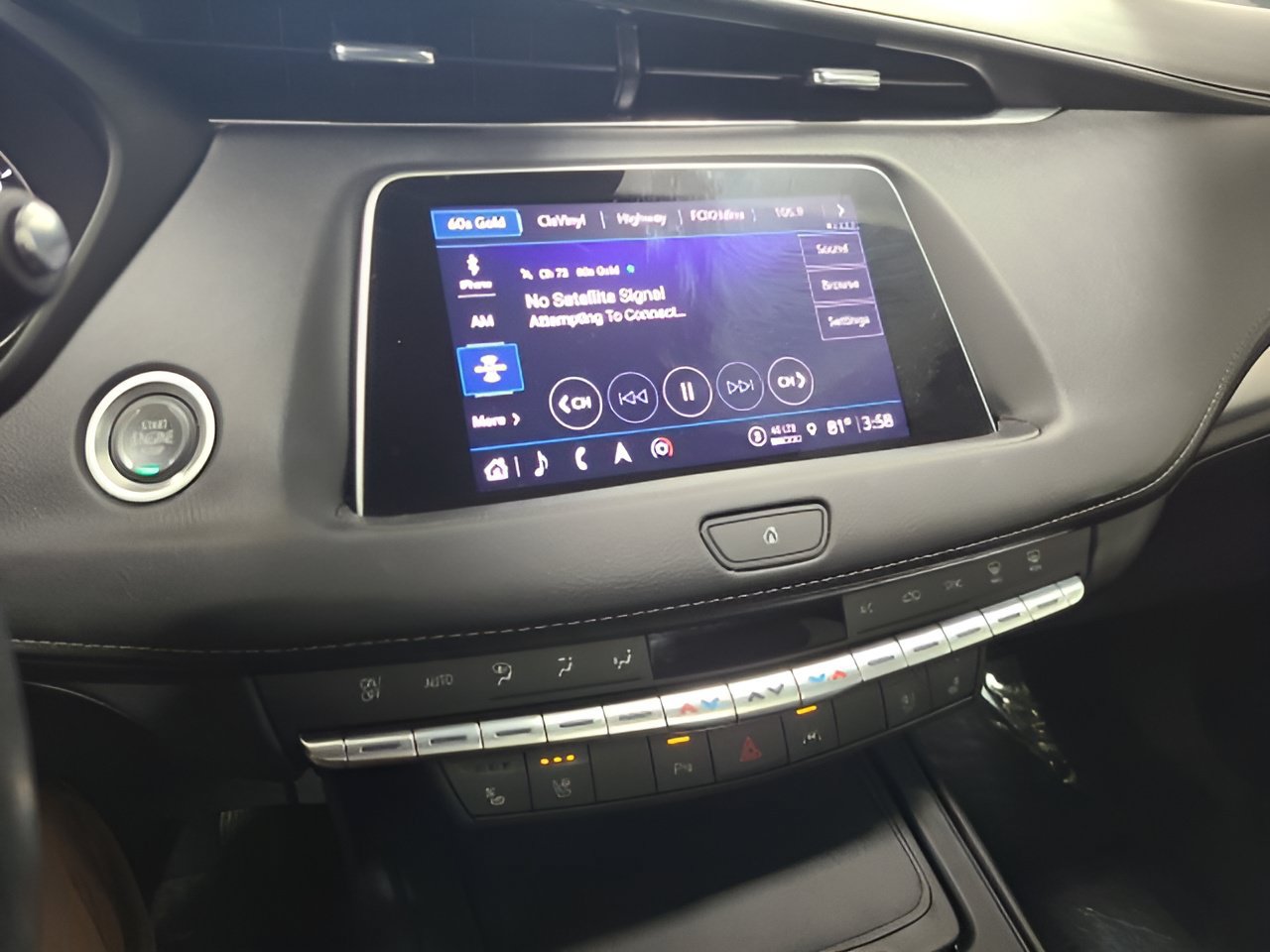 Used 2023 Cadillac XT4 Premium Luxury AWD/4WD image 27
