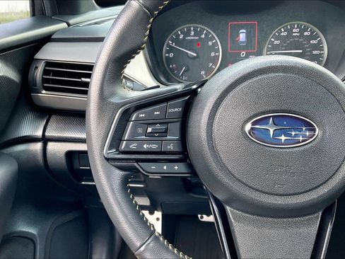 Used 2024 Subaru Crosstrek 2.5i Sport AWD/4WD image 18