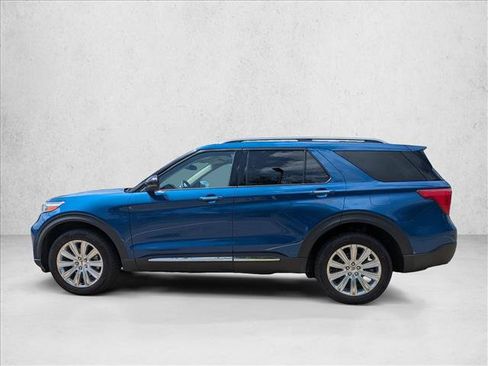 Used 2021 Ford Explorer Limited w/ Equipment Group 301A AWD/4WD image 9