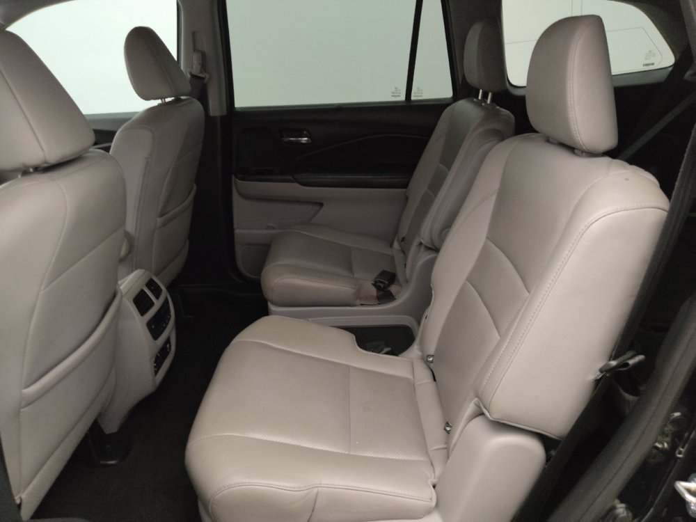 Used 2016 Honda Pilot Elite image 18