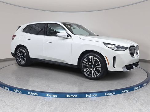 New 2026 BMW X3 xDrive30i w/ Premium Package AWD/4WD image 3