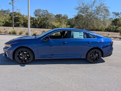 New 2026 Kia K5 GT-Line image 8