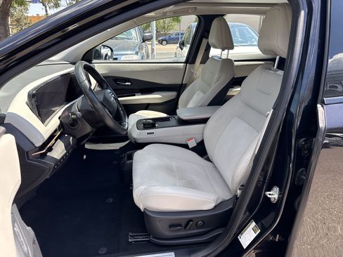 Certified 2024 Nissan Ariya AWD image 18