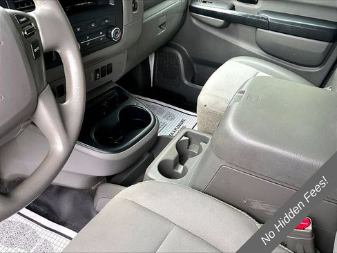 Used 2012 Nissan NV 3500 SV w/ Side Curtain Airbag Pkg RWD image 13