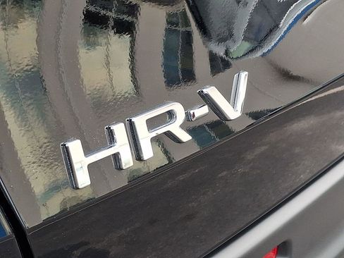 Certified 2023 Honda HR-V LX image 30