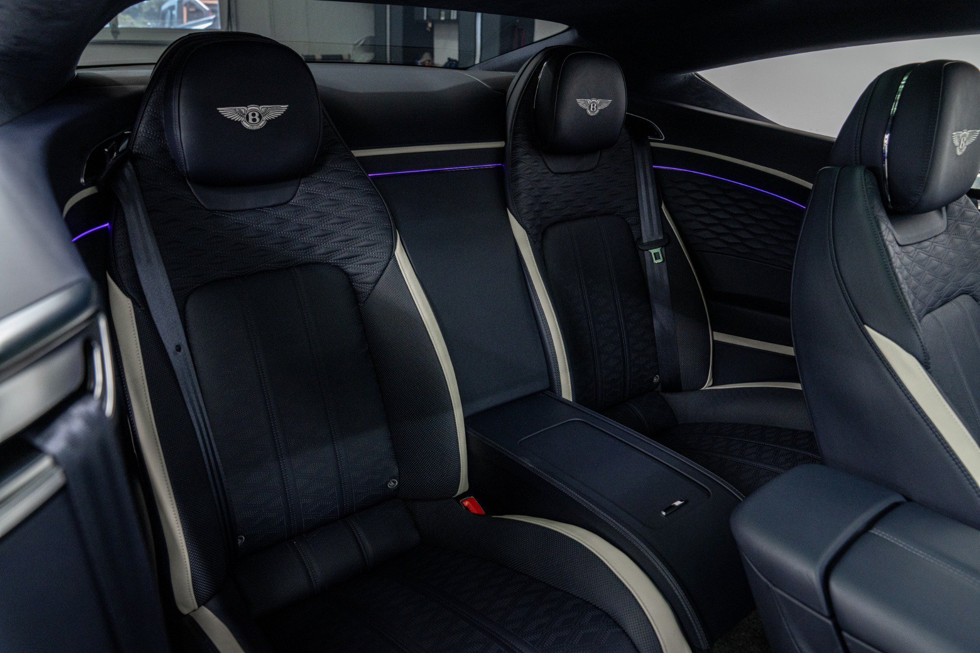 Used 2025 Bentley Continental GT Speed AWD/4WD image 26