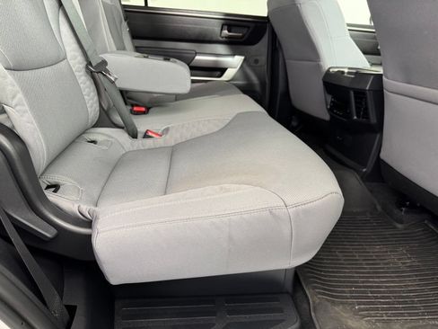 Used 2025 Toyota Sequoia SR5 AWD/4WD image 34