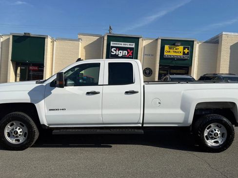 Used 2015 Chevrolet Silverado 2500 W/T w/ WT Convenience Package AWD/4WD image 6