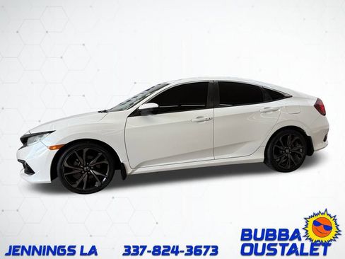 Used 2019 Honda Civic Sport image 2