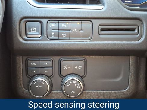 Certified 2024 Chevrolet Tahoe Premier AWD/4WD image 17