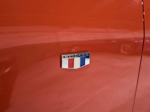Used 2019 Chevrolet Camaro SS RWD image 6