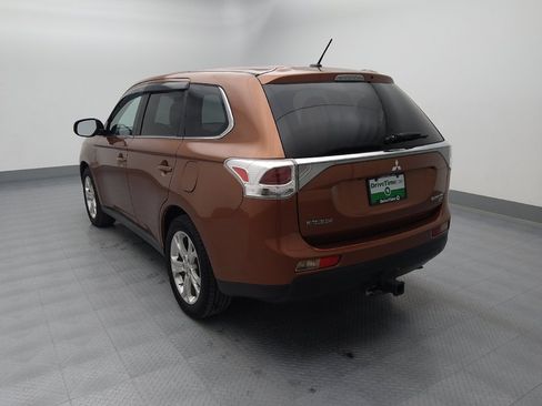 Used 2014 Mitsubishi Outlander GT AWD/4WD image 5