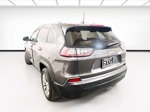 Used 2020 Jeep Cherokee Latitude Plus image 5