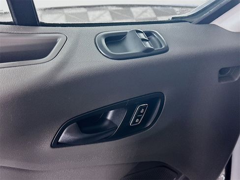 Used 2023 Ford Transit 350 XLT image 27