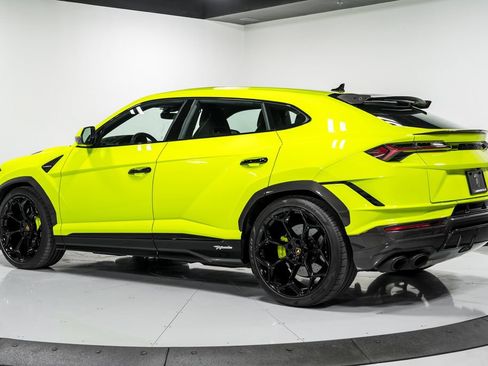 Used 2024 Lamborghini Urus Performante AWD/4WD image 5