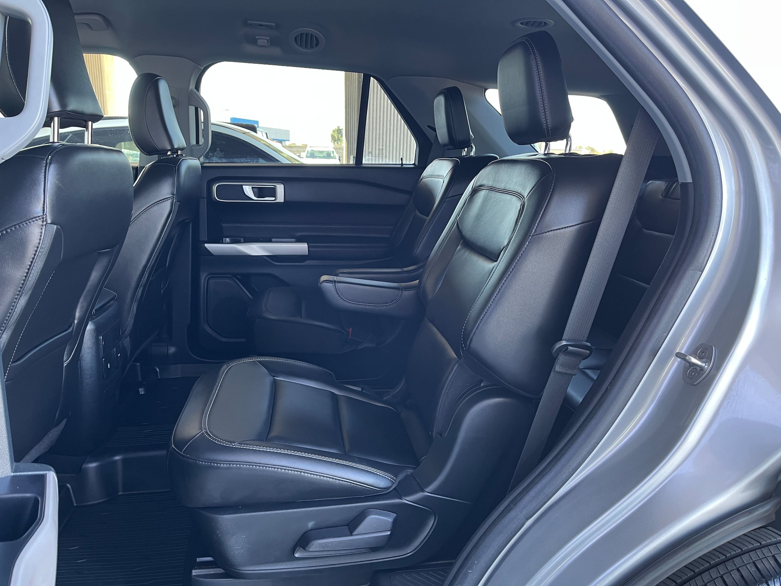 Certified 2023 Ford Explorer XLT w/ Equipment Group 202A AWD/4WD image 8