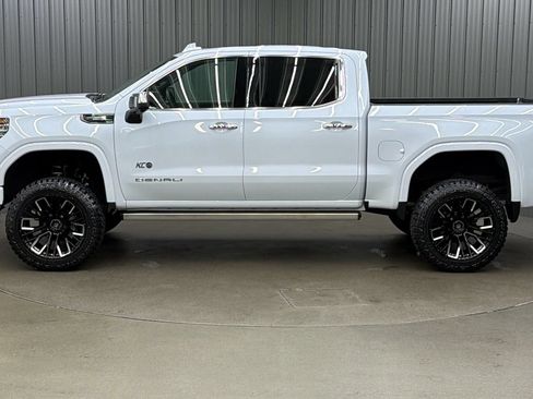 Used 2026 GMC Sierra 1500 Denali Ultimate AWD/4WD image 2