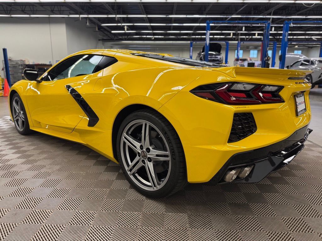 Used 2026 Chevrolet Corvette Stingray Coupe w/ 1LT RWD image 5