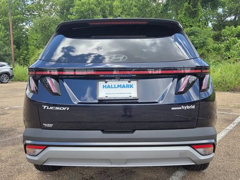 Certified 2025 Hyundai Tucson SEL AWD/4WD image 5