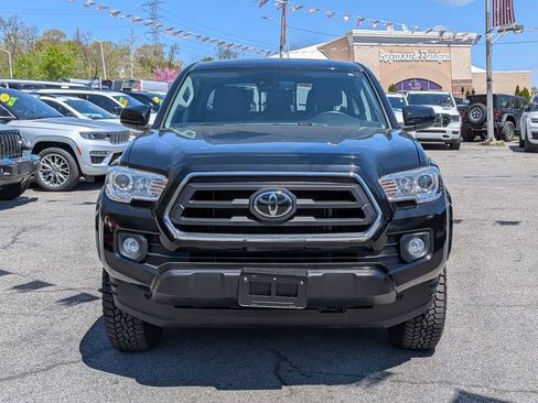Used 2022 Toyota Tacoma SR5 image 3