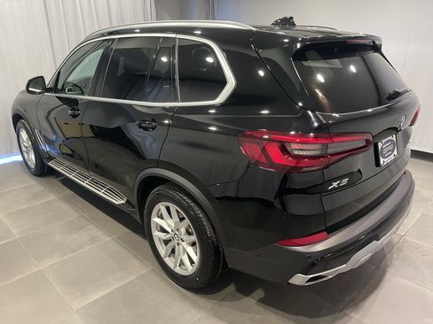 Used 2023 BMW X5 xDrive40i w/ Premium Package image 5