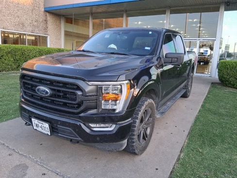 Used 2021 Ford F150 XLT w/ Equipment Group 302A High AWD/4WD image 2