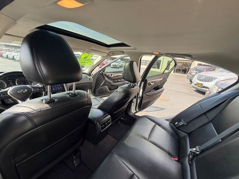 Used 2019 INFINITI Q50 Luxe w/ Essential Package (3.0T Luxe) RWD image 15