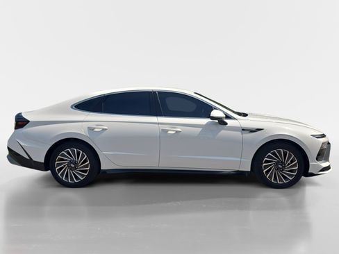 Used 2024 Hyundai Sonata SEL FWD image 7
