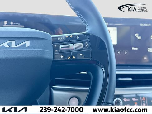 New 2026 Kia Sorento S w/ S Panoramic Sunroof Package image 38