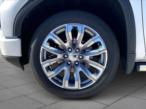 Used 2024 GMC Sierra 1500 Denali w/ Denali Reserve Package image 11