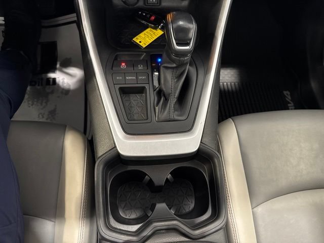 Used 2019 Toyota RAV4 XLE Premium w/ Protection Package FWD image 29