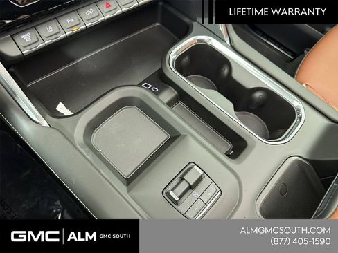 New 2026 GMC Sierra 2500 Denali Ultimate AWD/4WD image 32