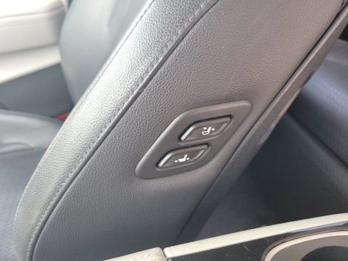 Certified 2022 Kia Carnival SX Prestige FWD image 18