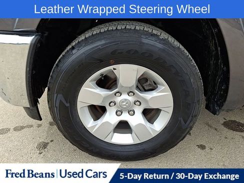 Used 2025 RAM 1500 Big Horn image 30