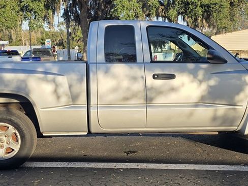 Used 2006 Dodge Dakota ST w/ Sport Appearance Group image 7