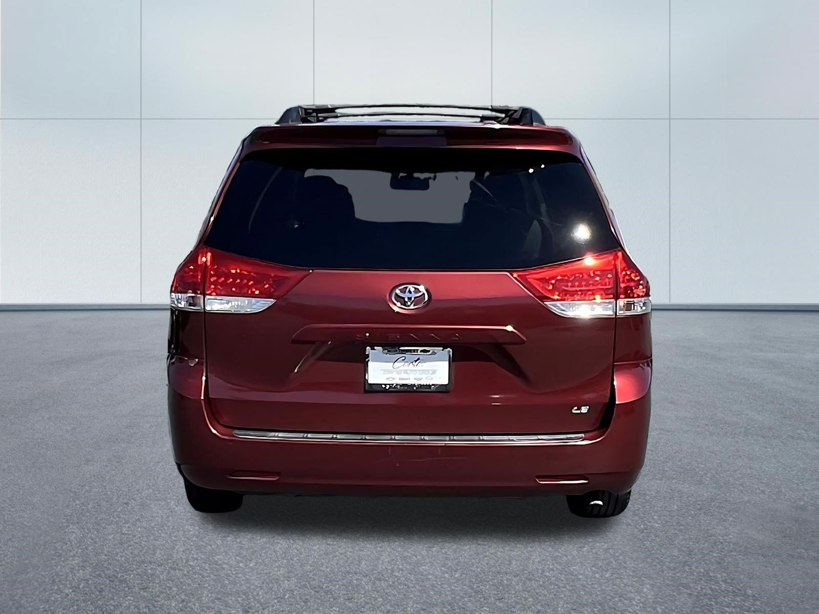 Used 2014 Toyota Sienna LE FWD image 5