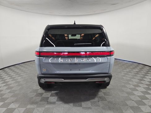 Used 2024 Rivian R1S Adventure AWD/4WD image 4