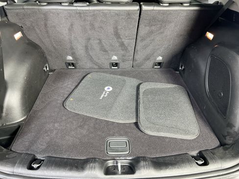 Used 2022 Jeep Compass Trailhawk w/ Trailhawk Elite Group image 27