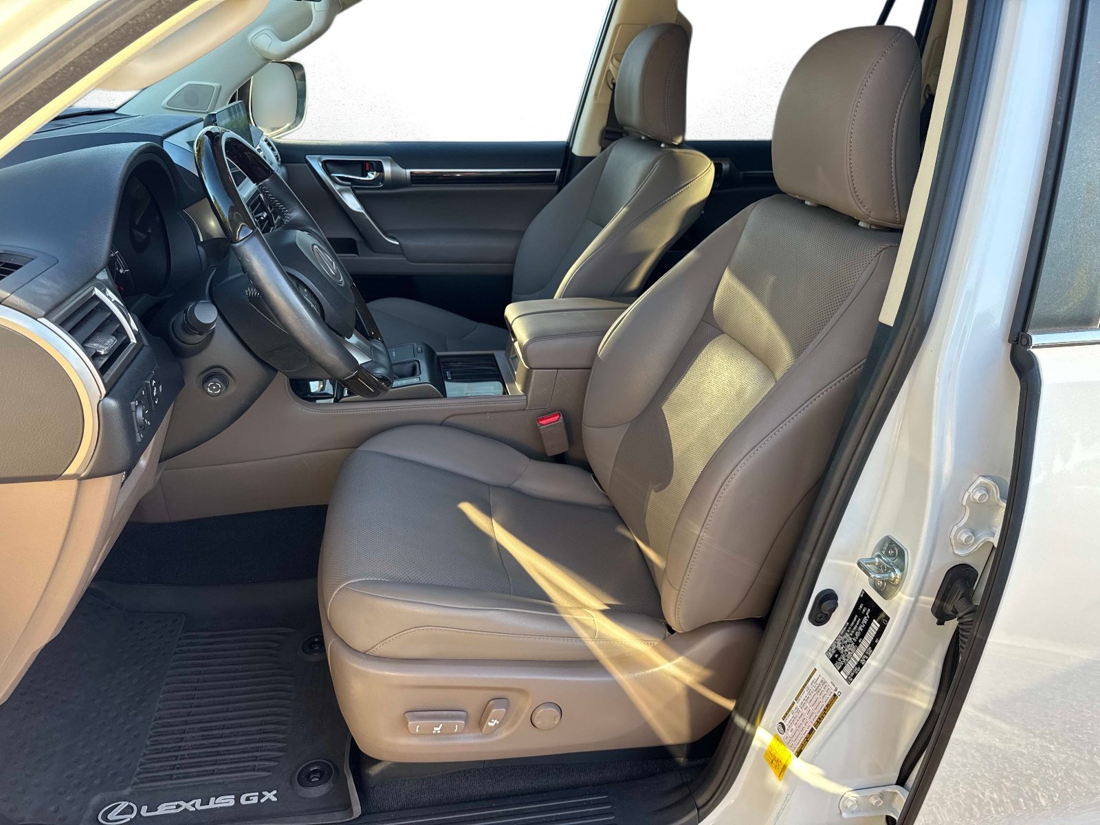 Certified 2023 Lexus GX 460 Premium w/ Premium Package AWD/4WD image 21