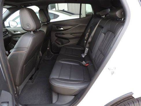 New 2026 Buick Envista Avenir image 16