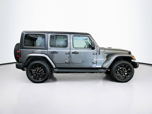 Used 2023 Jeep Wrangler Sahara w/ Cold Weather Group image 10
