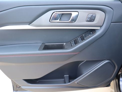 New 2026 Ford Explorer ST-Line w/ ST-Line Street Pack AWD/4WD image 19