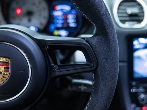 Used 2020 Porsche 718 Cayman GT4 image 37