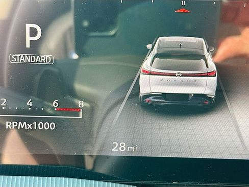 New 2025 Nissan Murano SL image 12