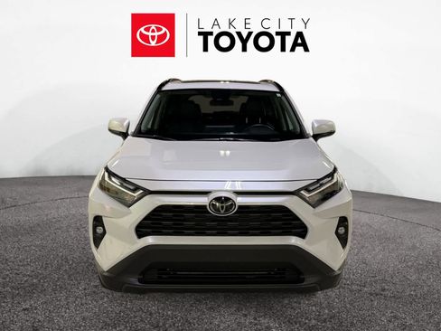 Used 2025 Toyota RAV4 XLE Premium image 11