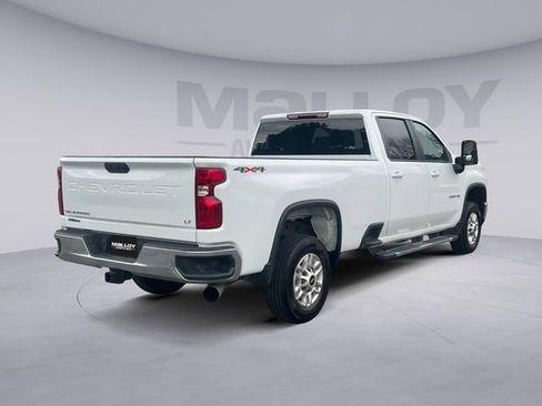 Used 2024 Chevrolet Silverado 2500 LT AWD/4WD image 5