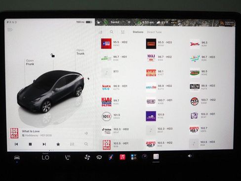 Used 2023 Tesla Model Y Long Range AWD/4WD image 27
