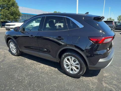 Used 2023 Ford Escape Active w/ Cold Weather Package FWD image 6