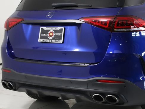 Used 2022 Mercedes-Benz GLE 53 AMG 4MATIC w/ 3rd Row Seat Package image 59