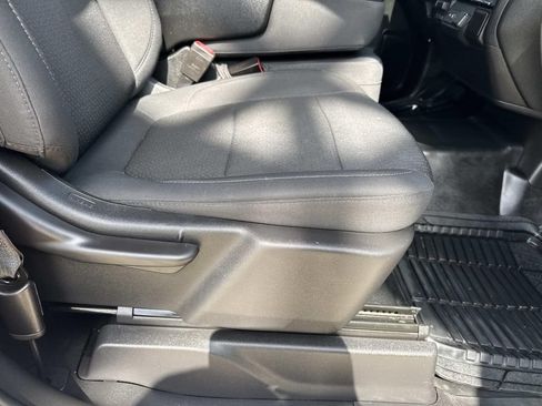 Used 2022 GMC Sierra 2500 Pro w/ Convenience Package RWD image 14
